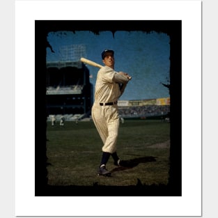 Joe DiMaggio in New York Yankees Posters and Art